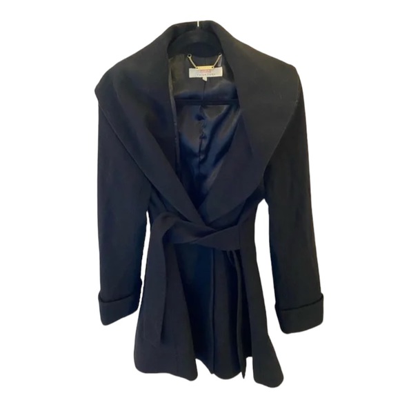 Trina Turk Wool Cashmere blend Princess coat in black size 0 - Picture 8 of 10
